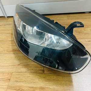 sm3 L38블랙베젤(전구)헤드라이트 세트판매합니다.