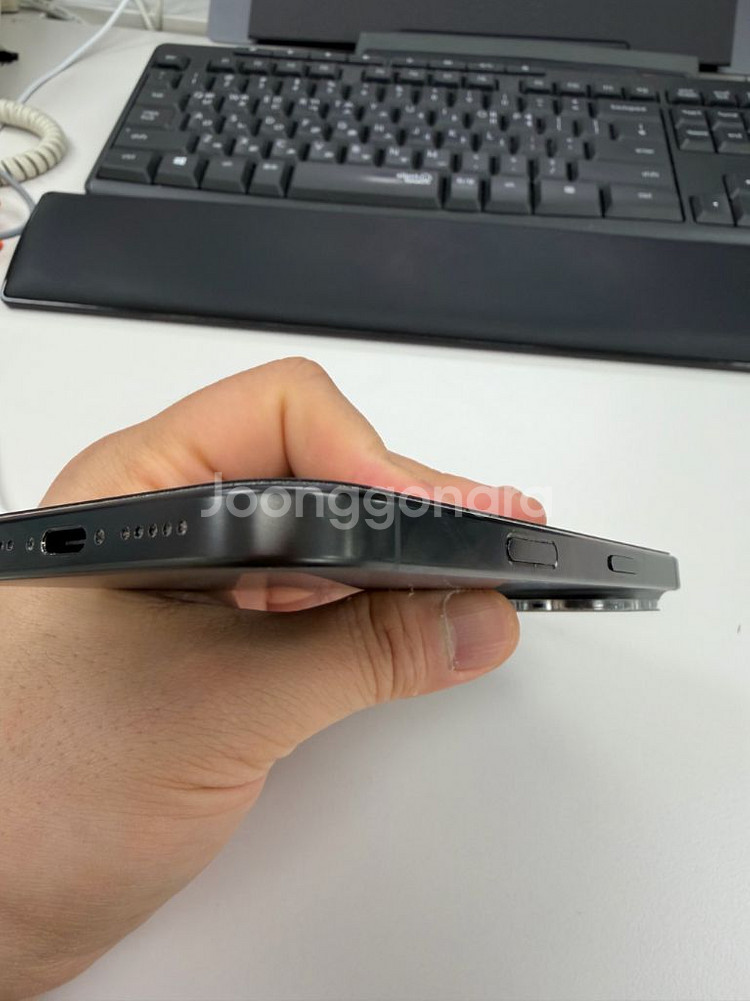 아이폰 16프로 256GB 판매--6