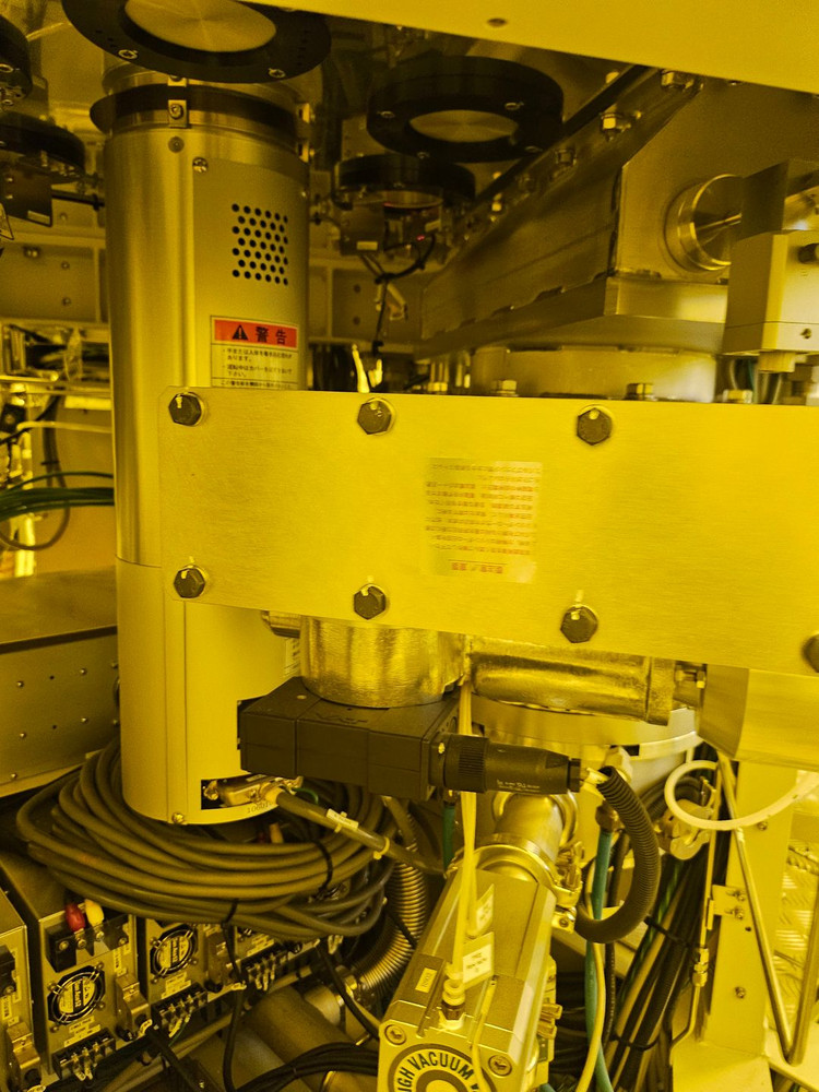 고진공증착기 진공반도체 알박 ULVAC Min-Lab 이미지
