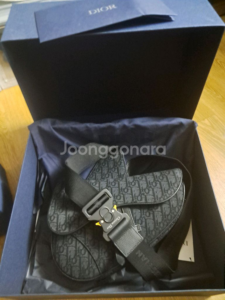 디올 오블리크 새들백 블랙--0