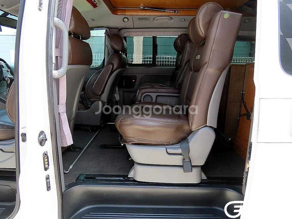 [현대]그랜드 스타렉스 캠핑카 4WD #앱특가--6