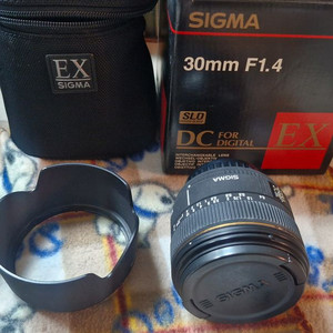 시그마 30mm F1.4 DC EX 렌즈(펜탁스마운트)