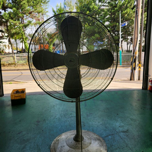 공장에서 사용한 선풍기 팝니다.