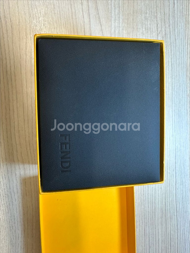펜디 여성 시계 (새제품)--3
