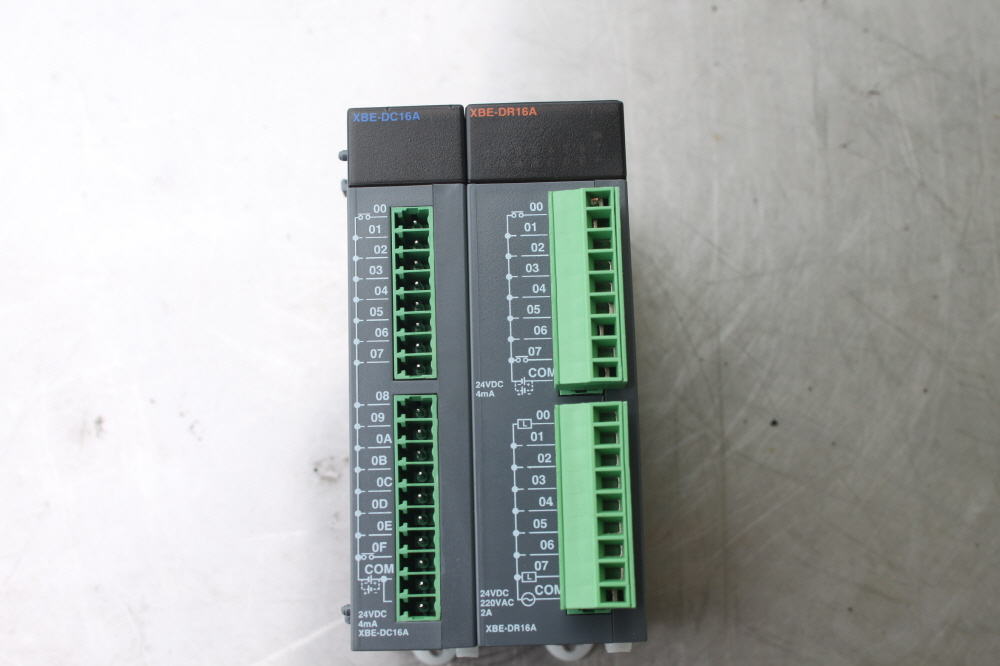 LS산전 PLC XBE-DR16A XBE-DC16 이미지