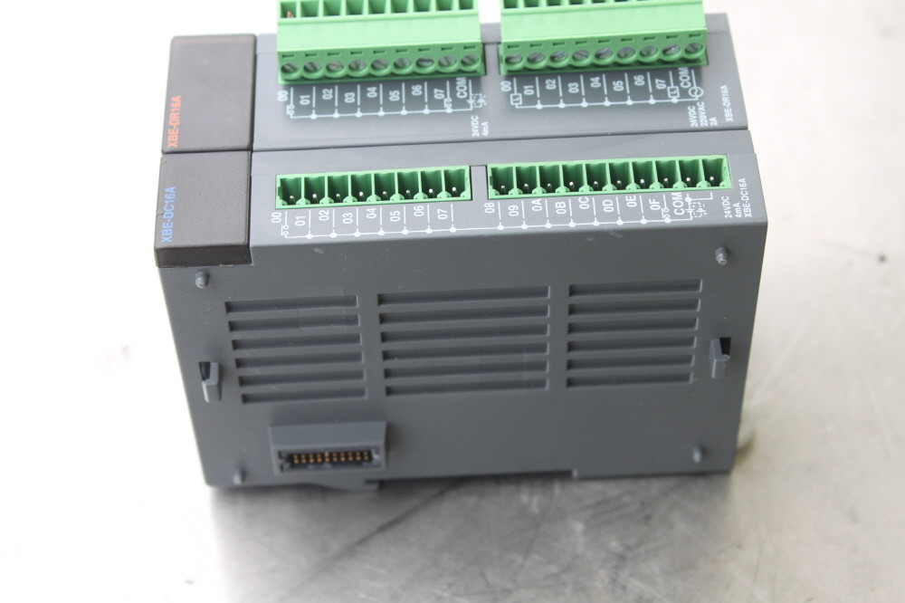 LS산전 PLC XBE-DR16A XBE-DC16 이미지