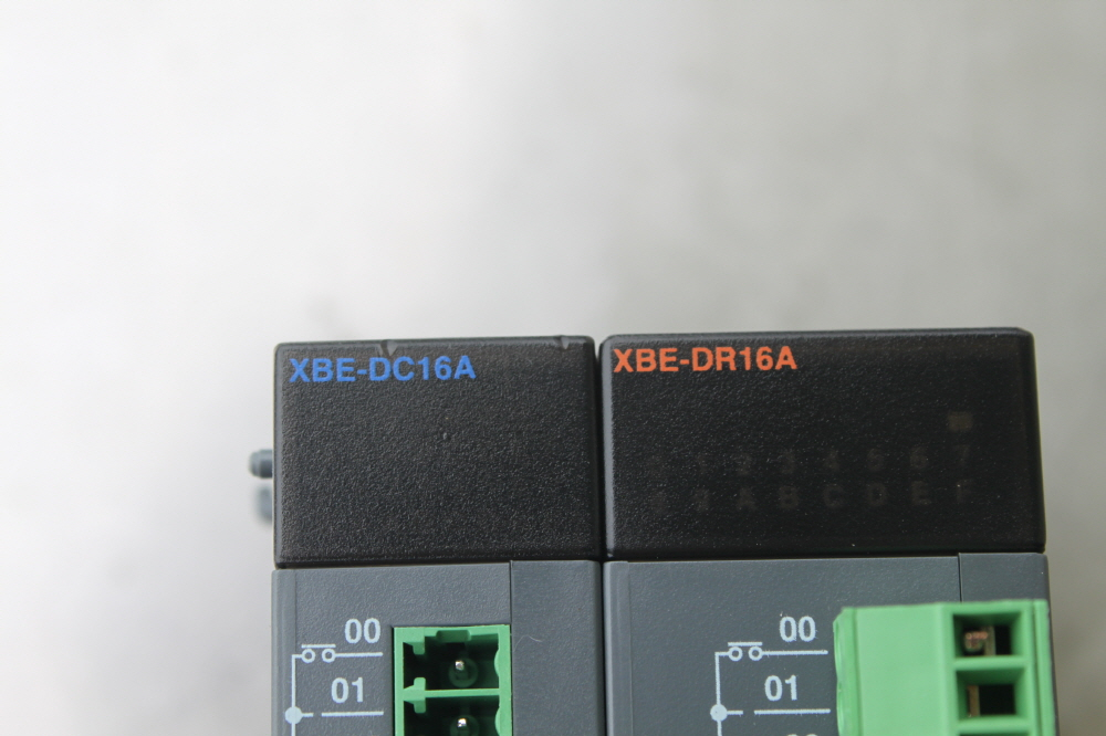 LS산전 PLC XBE-DR16A XBE-DC16 이미지