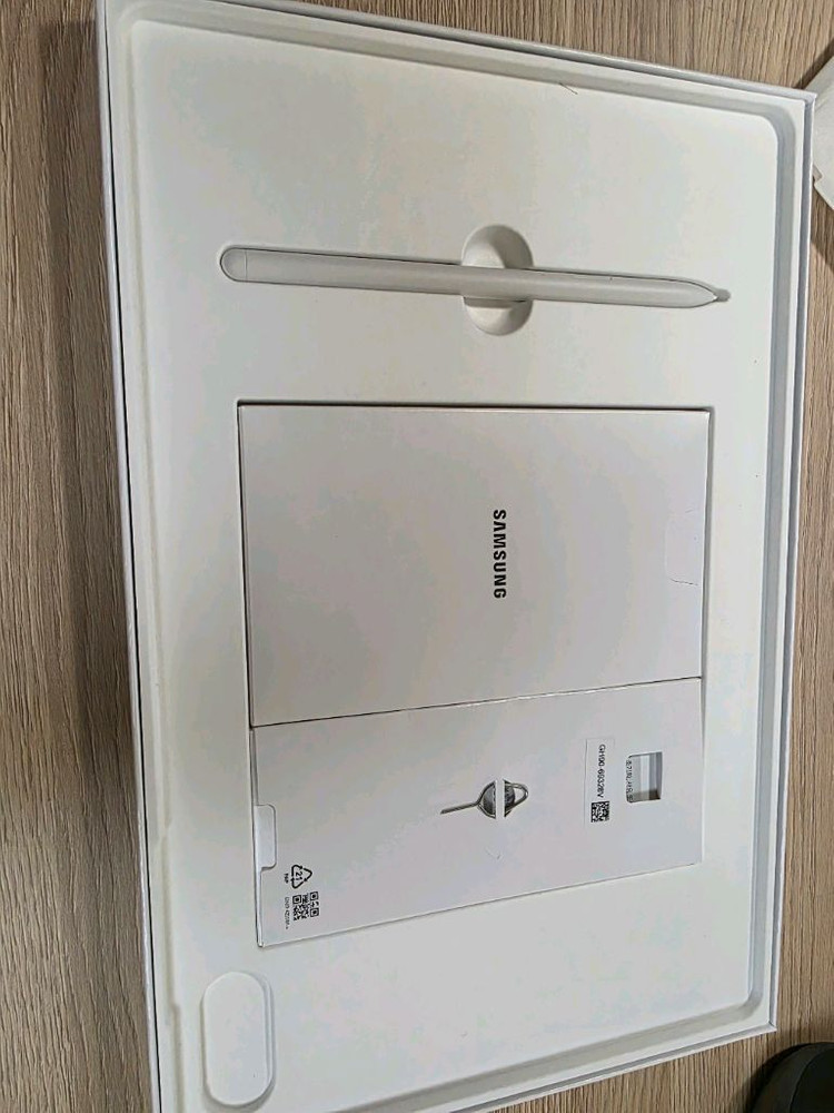 갤럭시탭s10 플러스 512gb wifi+북커버키보드 이미지