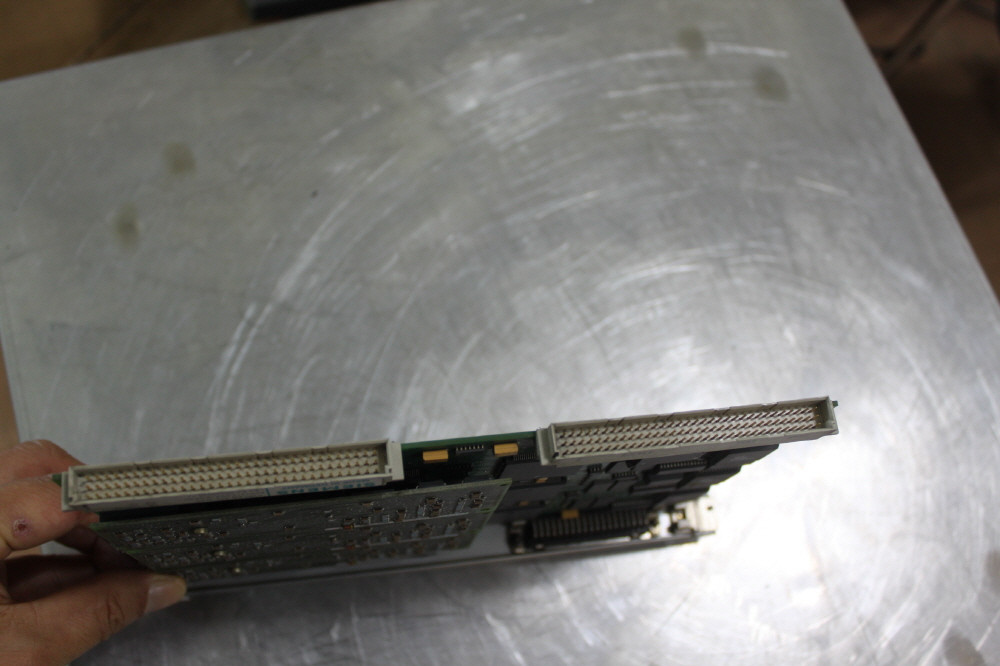 지멘스 Axis 컨트롤러 A362-BB-S50-3xAC--2