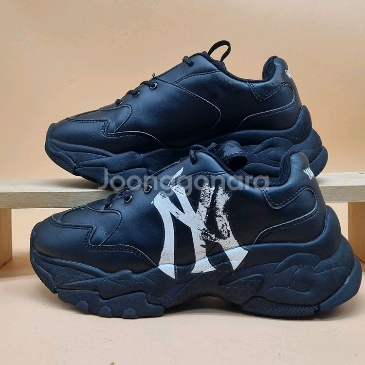 mlb 빅볼청키 미키마우스 여성운동화240--0