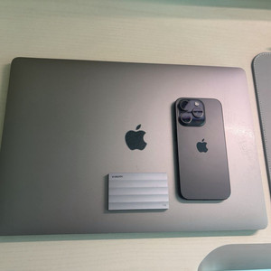 아이폰 15 프로 1tb& 맥북프로 16 터치바2tb