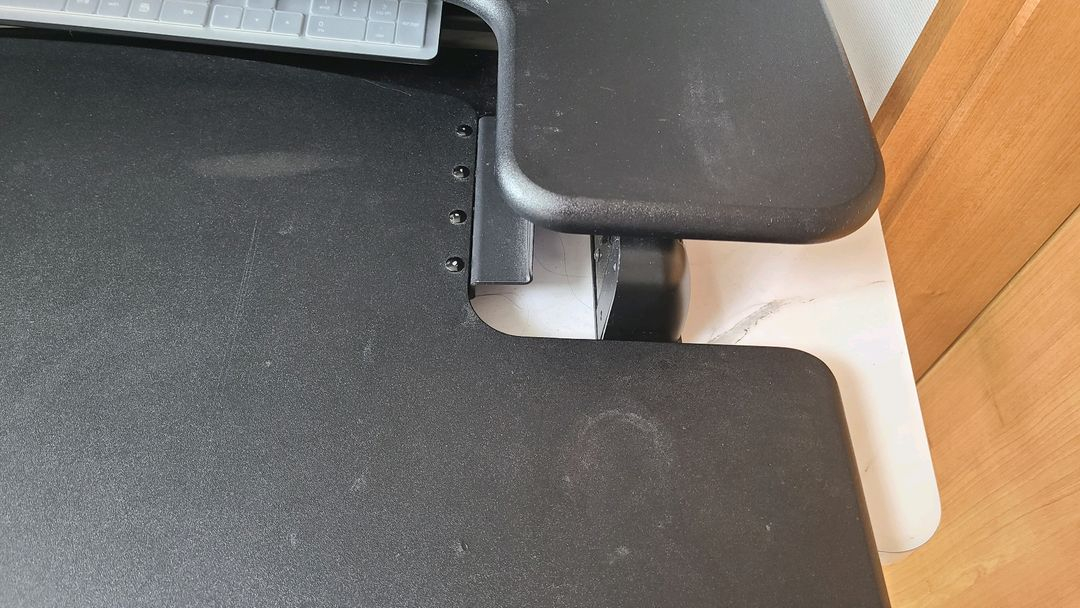 vari desk 스탠딩 데스크 이미지