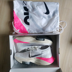 나이키 알파플라이1 넥스트% 핑크블라스트 270