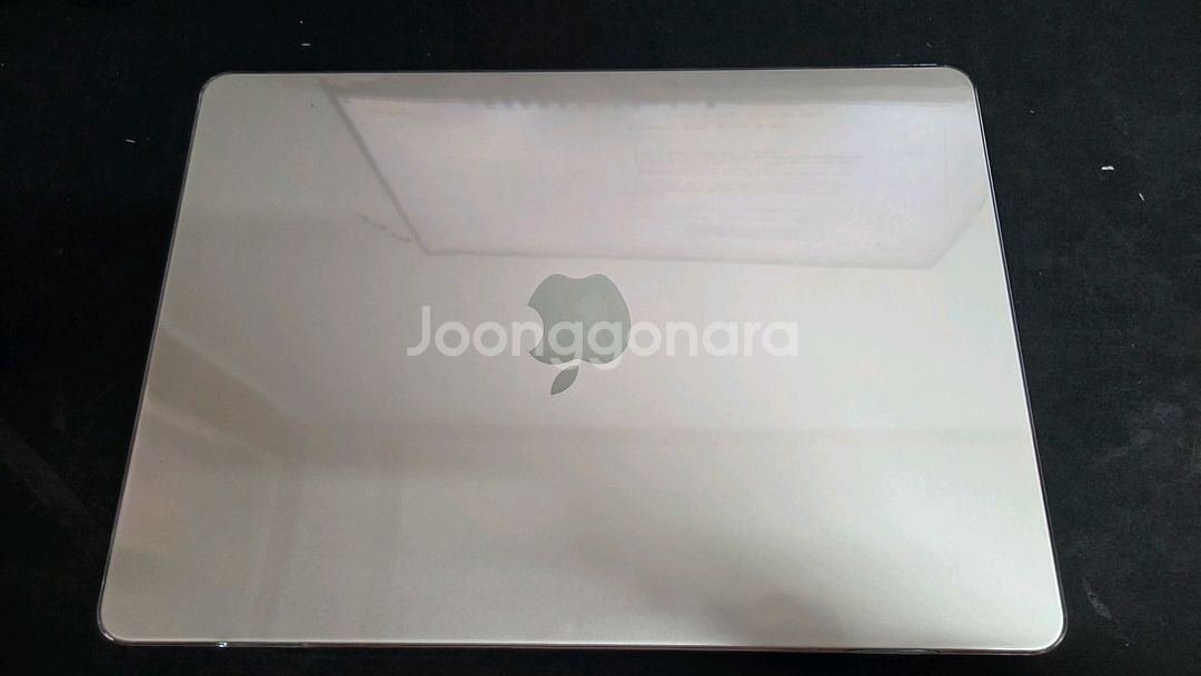 맥북에어M2 13인치 스타라이트 16램/256SSD--0