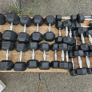 베스코 육각덤벨 팝니다 1kg~40kg