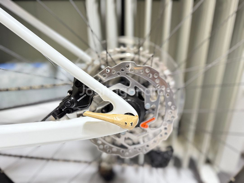 스캇 스케일 930 m 사이즈 화이트 판매합니다.--3