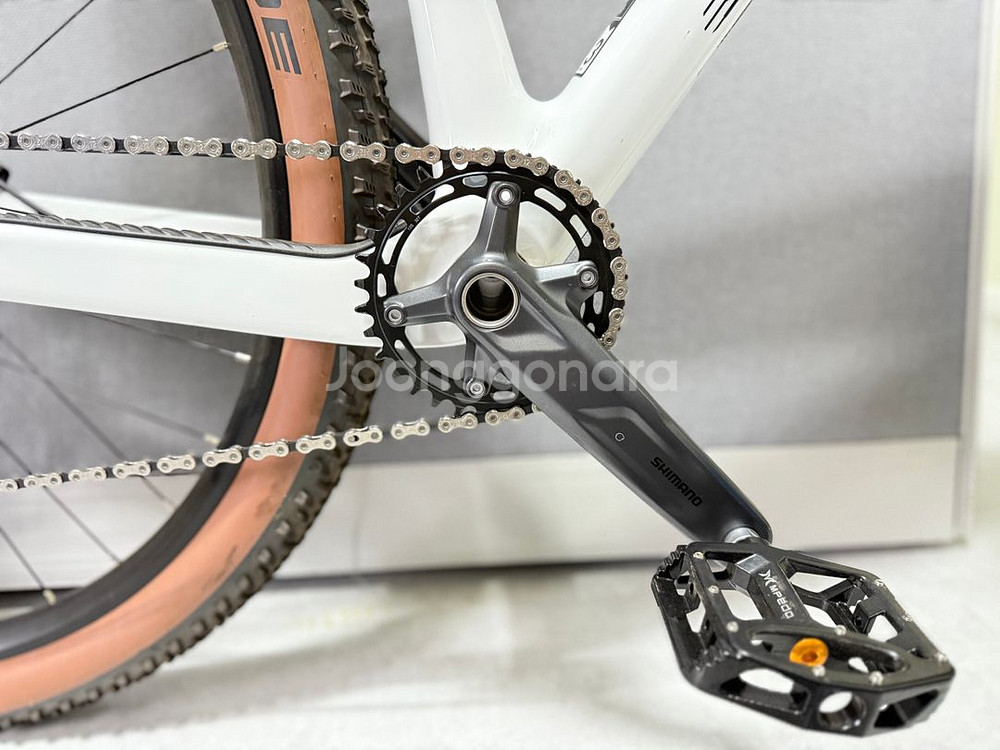 스캇 스케일 930 m 사이즈 화이트 판매합니다.--6