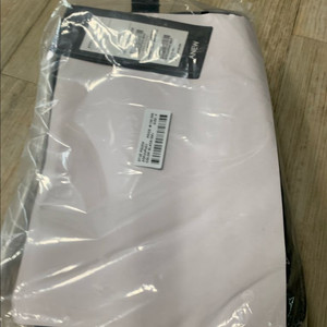 어뉴 AGEUUPU51 (NEW STUD POUCH_B
