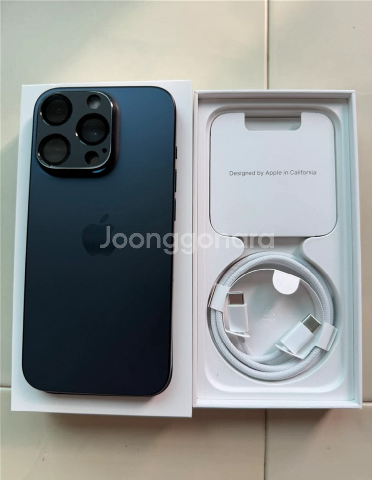 아이폰 15 Pro 128기가 딥퍼플 색상입니다--0