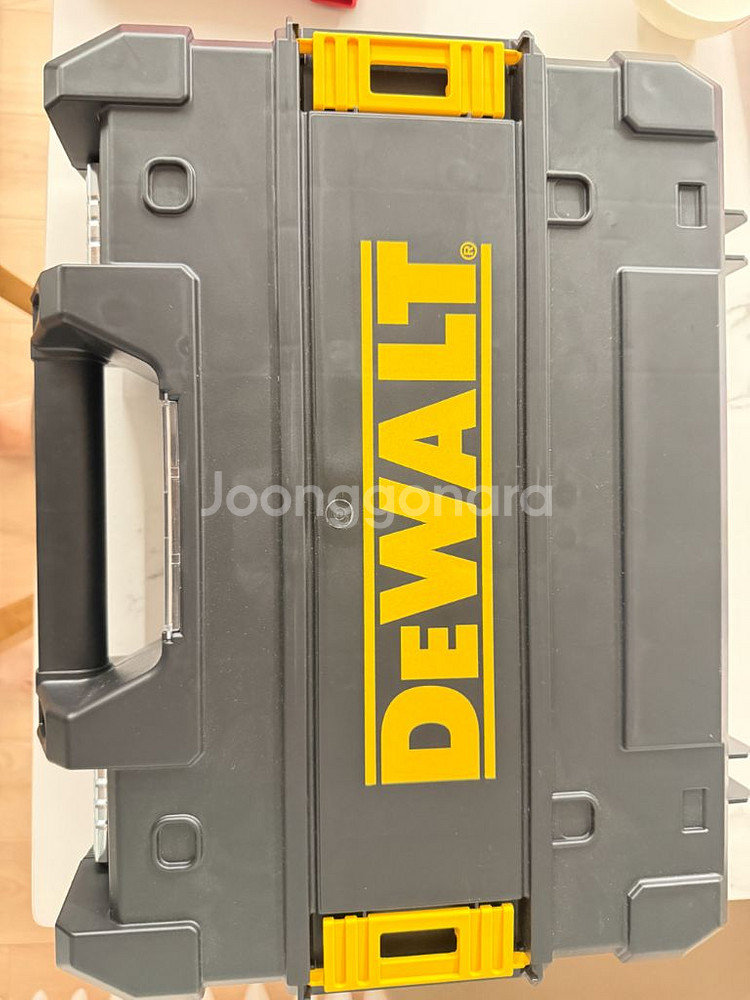 디월트 DCD706 (3.0Ah, 배터리 1개) 판매.--0