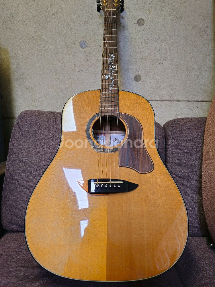 고퍼우드 k750 re 통기타 팝니다--5