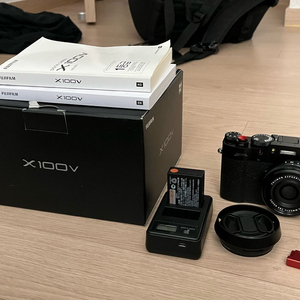 후지필름 X100V 2000컷 상태 S급 판매