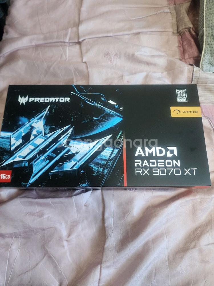 Acer predator 9070xt 그래픽카드--0