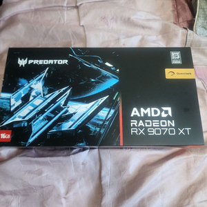 Acer predator 9070xt 그래픽카드