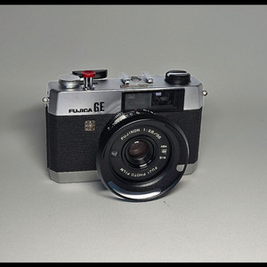 FUJICA GE. 필카. 후레쉬 포함.