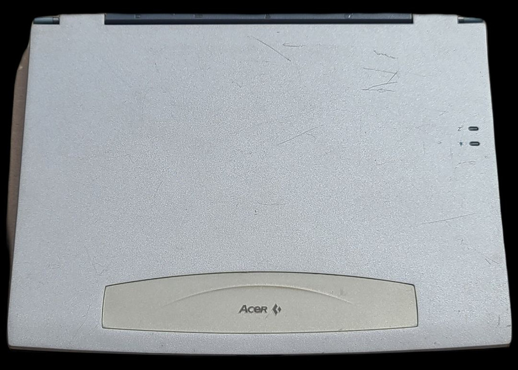 Acer TravelMate 340 노트북 판매합니다. 이미지