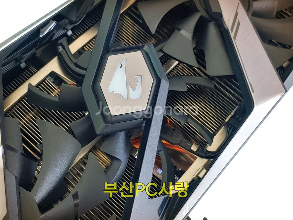 기가바이트 RTX 2080 Ti 11GB 그래픽카드--3