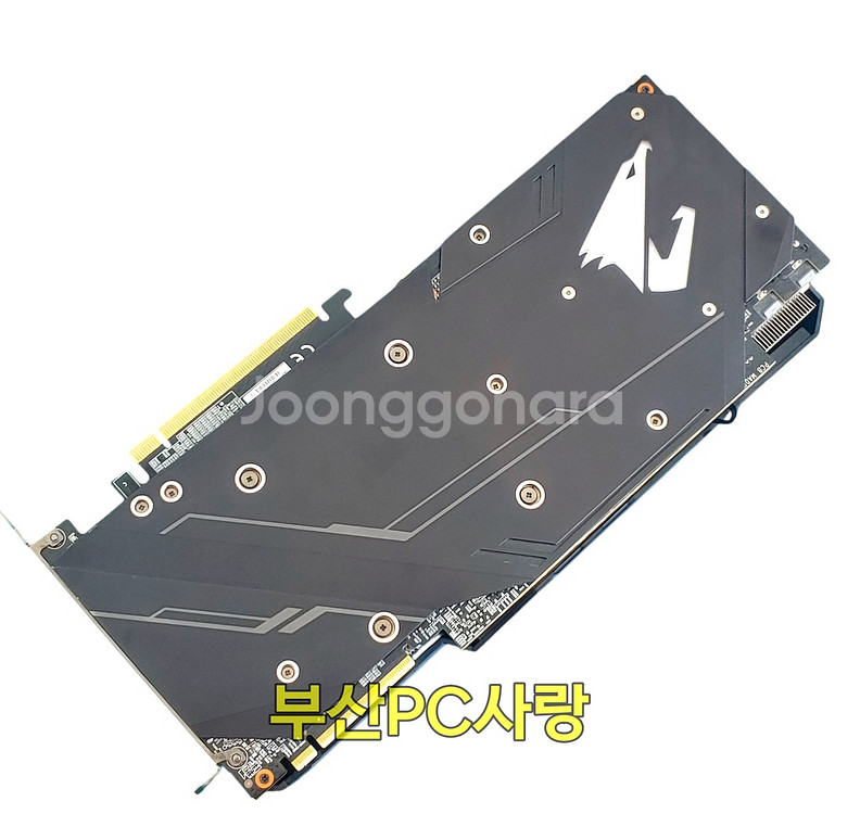 기가바이트 RTX 2080 Ti 11GB 그래픽카드--5