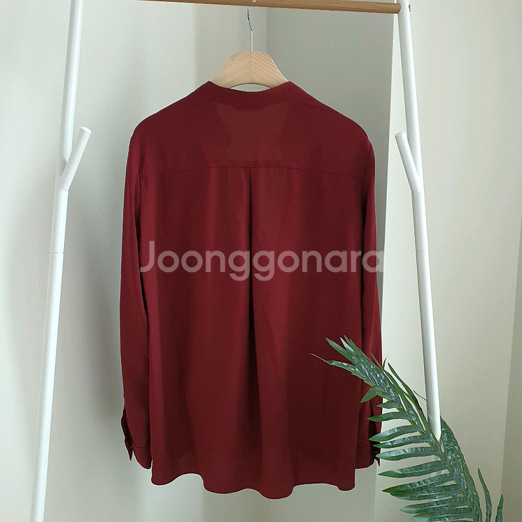 쉬즈미스 랩 쉬폰블라우스--3