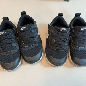 나이키 운동화 140 (쌍둥이 일괄)