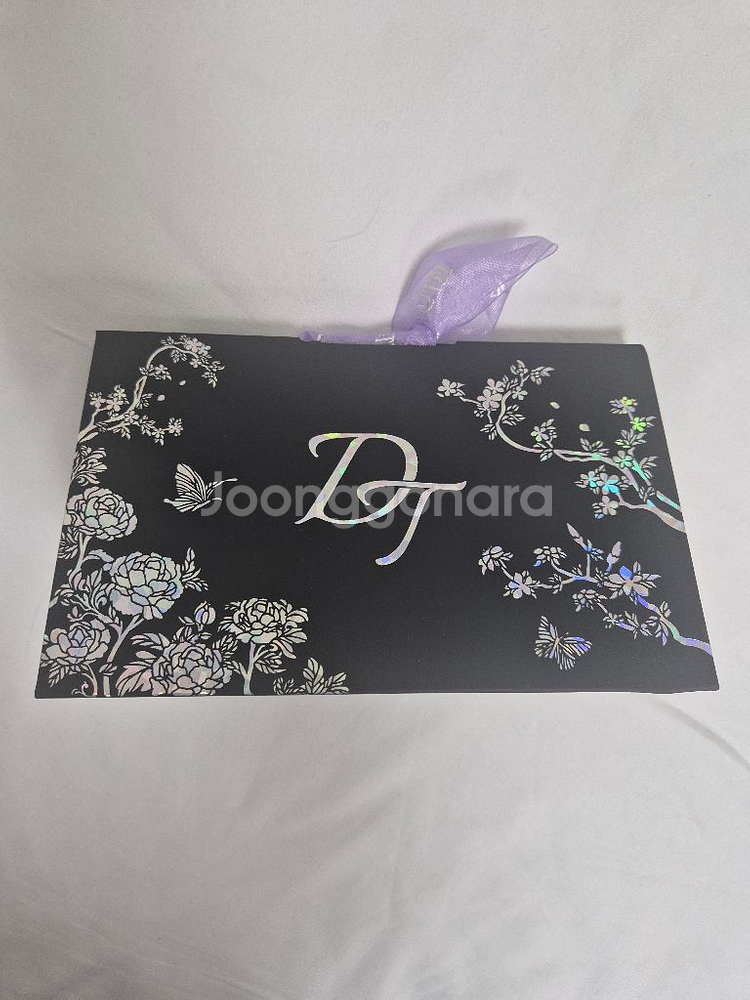 다니엘트루스 향수 판매합니다.--0