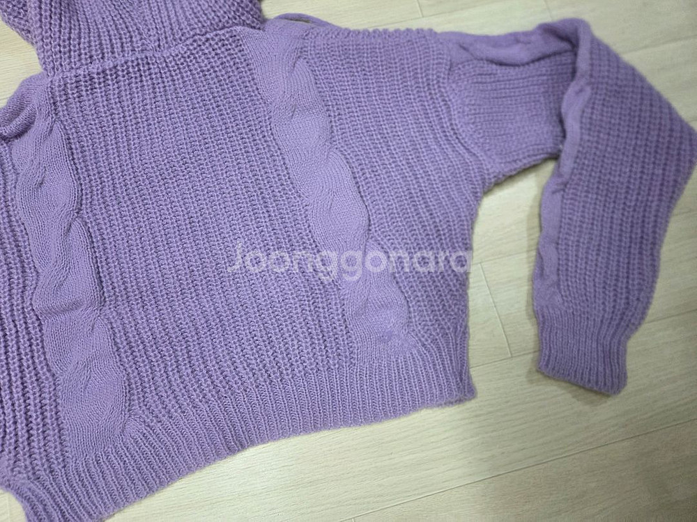 새상품 여성 크롭 후드꽈배기니트 2벌--9