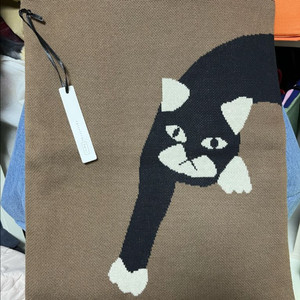 새제품 한셀프롬바젤 고양이 니트가방 브라운