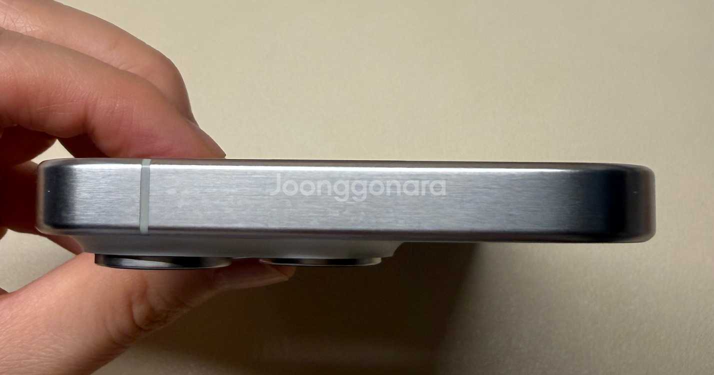 아이폰15 프로 128기가 화이트 판매--5