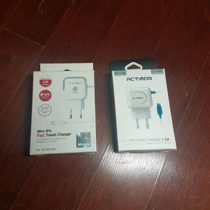 휴대폰 충전기 일괄 판매합니다