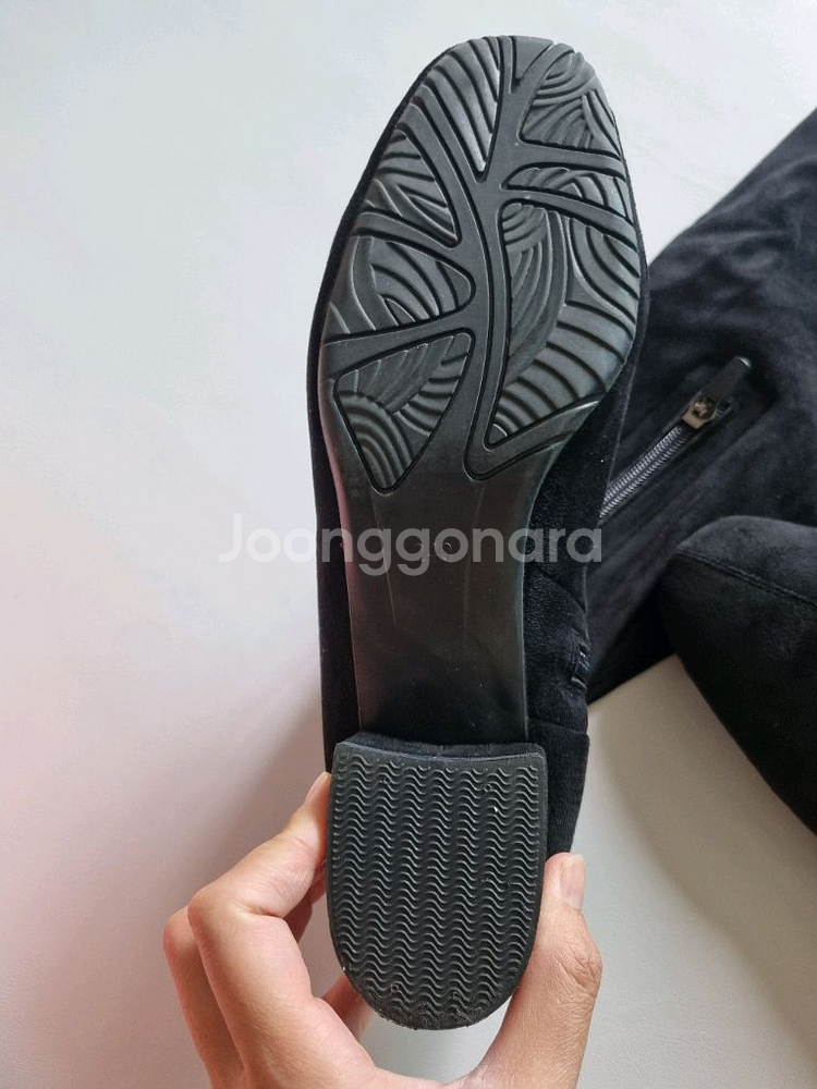 분홍코끼리 스웨이드 롱부츠 240사이즈--2