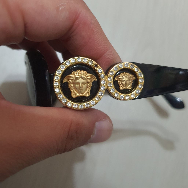 베르사체 정품 선글라스 527 모델 이미지