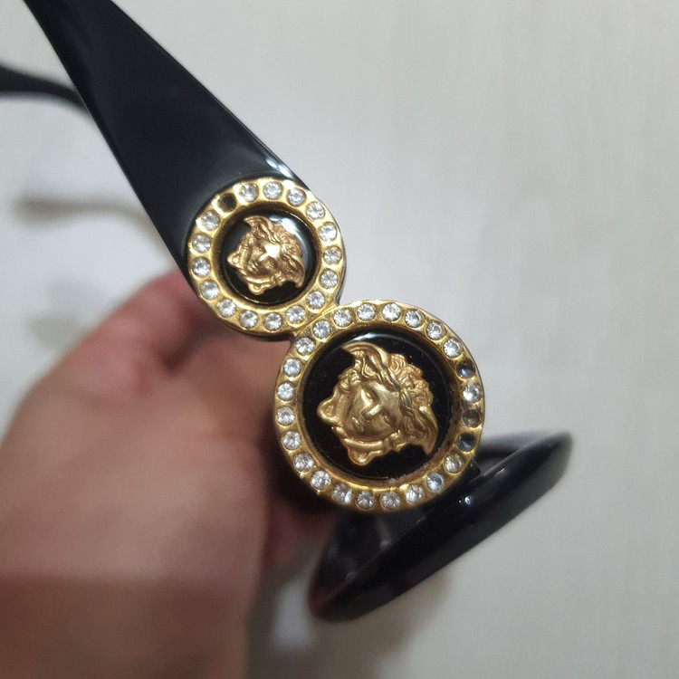 베르사체 정품 선글라스 527 모델 이미지