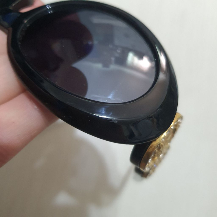 베르사체 정품 선글라스 527 모델 이미지