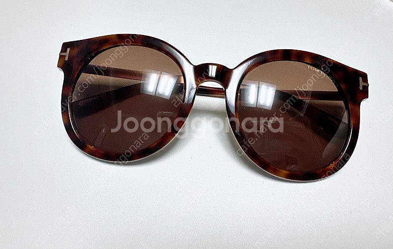 롯백구매 톰포드 선글라스 거의 새거 사용감거의없음--0