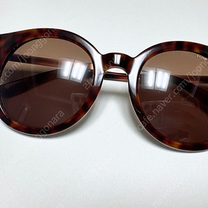 롯백구매 톰포드 선글라스 거의 새거 사용감거의없음