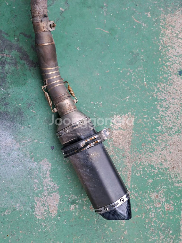 혼다 CBR125R 머플러 중고--5