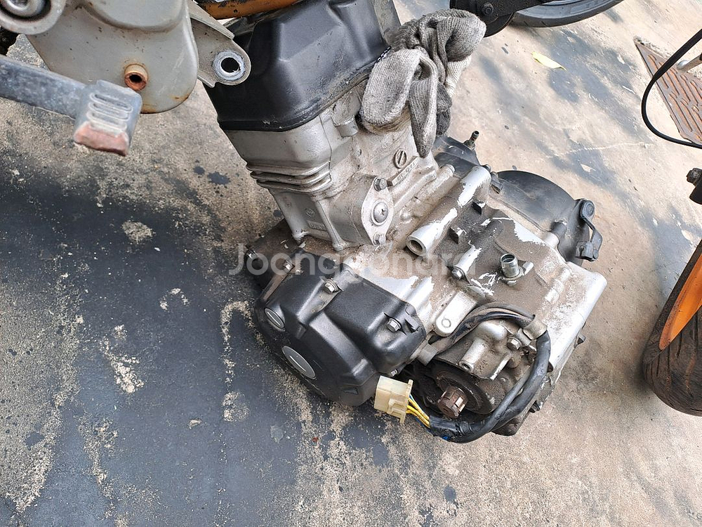 혼다 CBR125R 엔진 중고--2