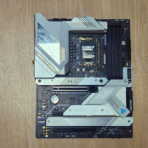ASUS ROG STRIX Z690-A