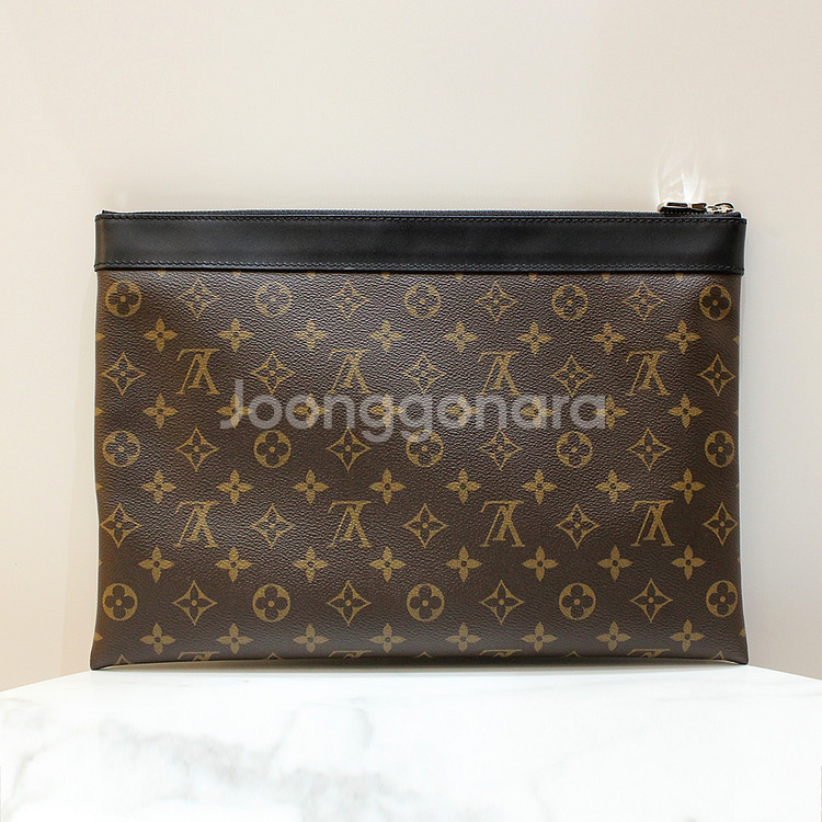 [명품다올동래] 루이비통 모노그램 디스커버리 클러치--1