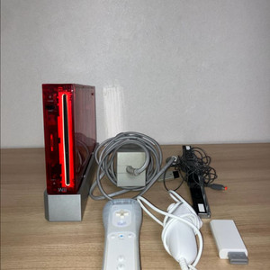 게임 들어있는 닌텐도 Wii 64기가 + 필요한 케이블